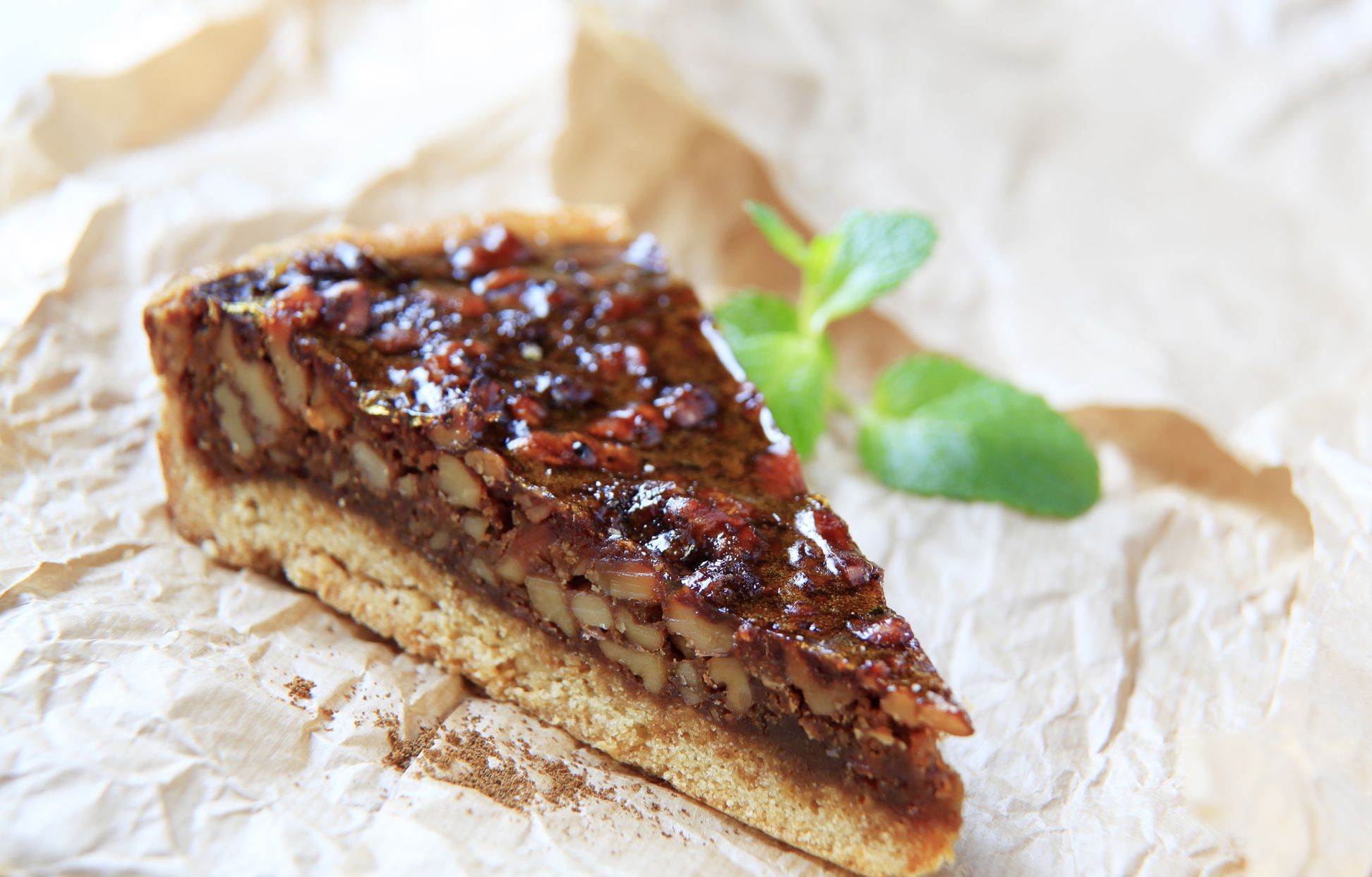 Tarte caramélisée aux noix de pécan Recette de Tarte caramélisée aux noix de pécan Marmiton