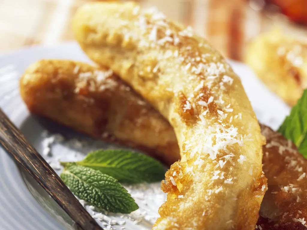 beignets de banane, coulis aux abricot
