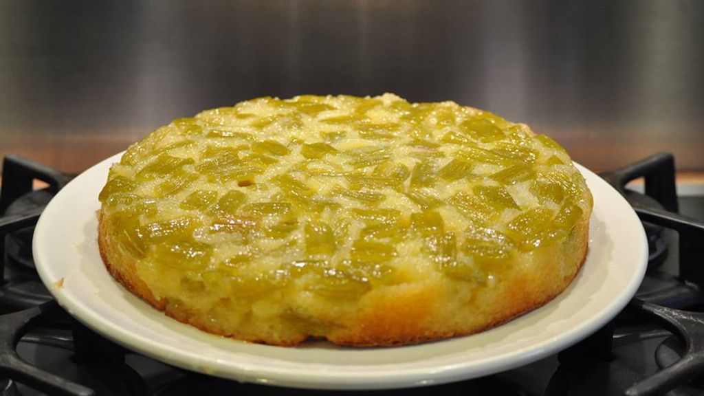 Gateau A La Rhubarbe Recette De Gateau A La Rhubarbe