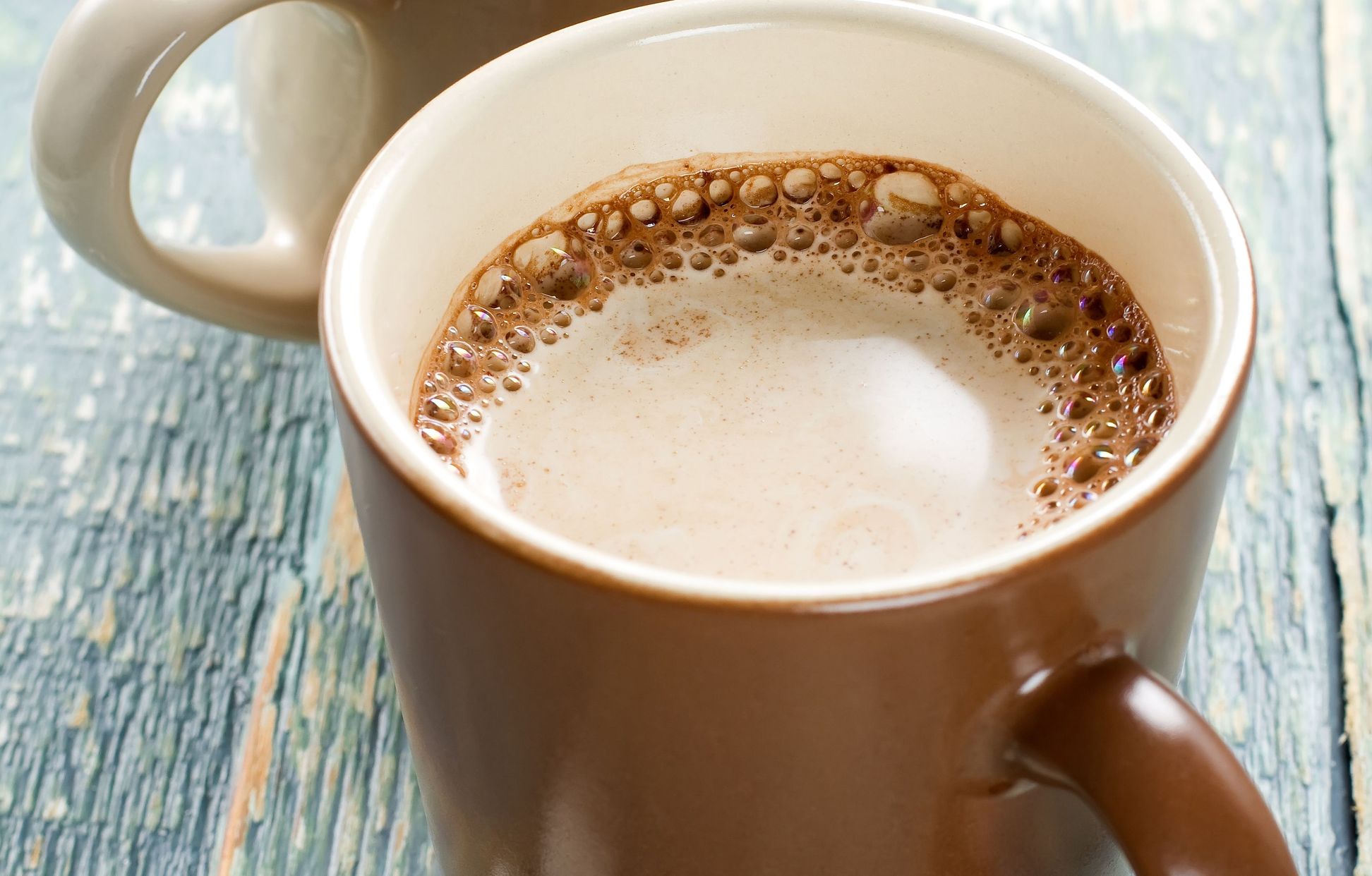 Chocolat chaud au chocolat en poudre Recette de Chocolat chaud au chocolat en poudre Marmiton