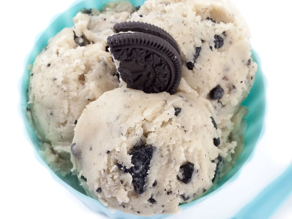 glace à la vanille et aux oréos (biscuits)