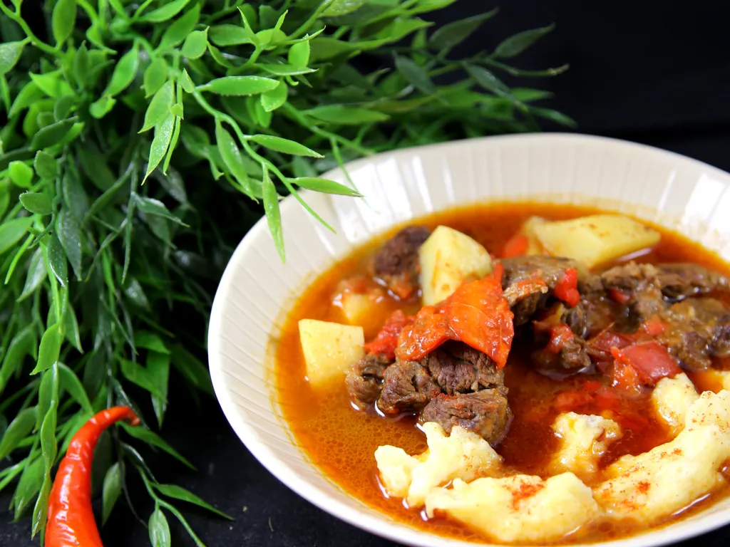 Cuisine Sauvage Boutons De Berce Et Raiponce Vapeur