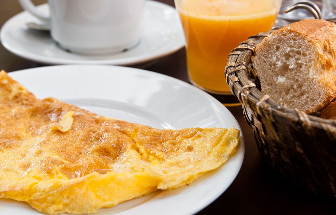 Omelette sucrée Recette de Omelette sucrée Marmiton