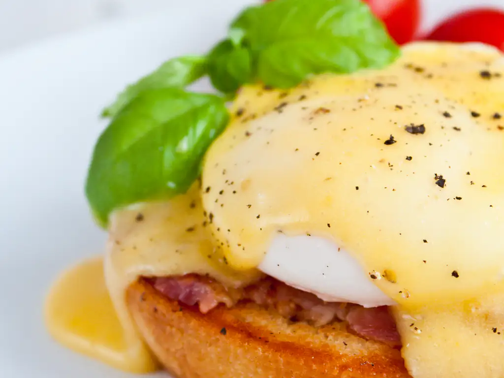 oeufs benedicte