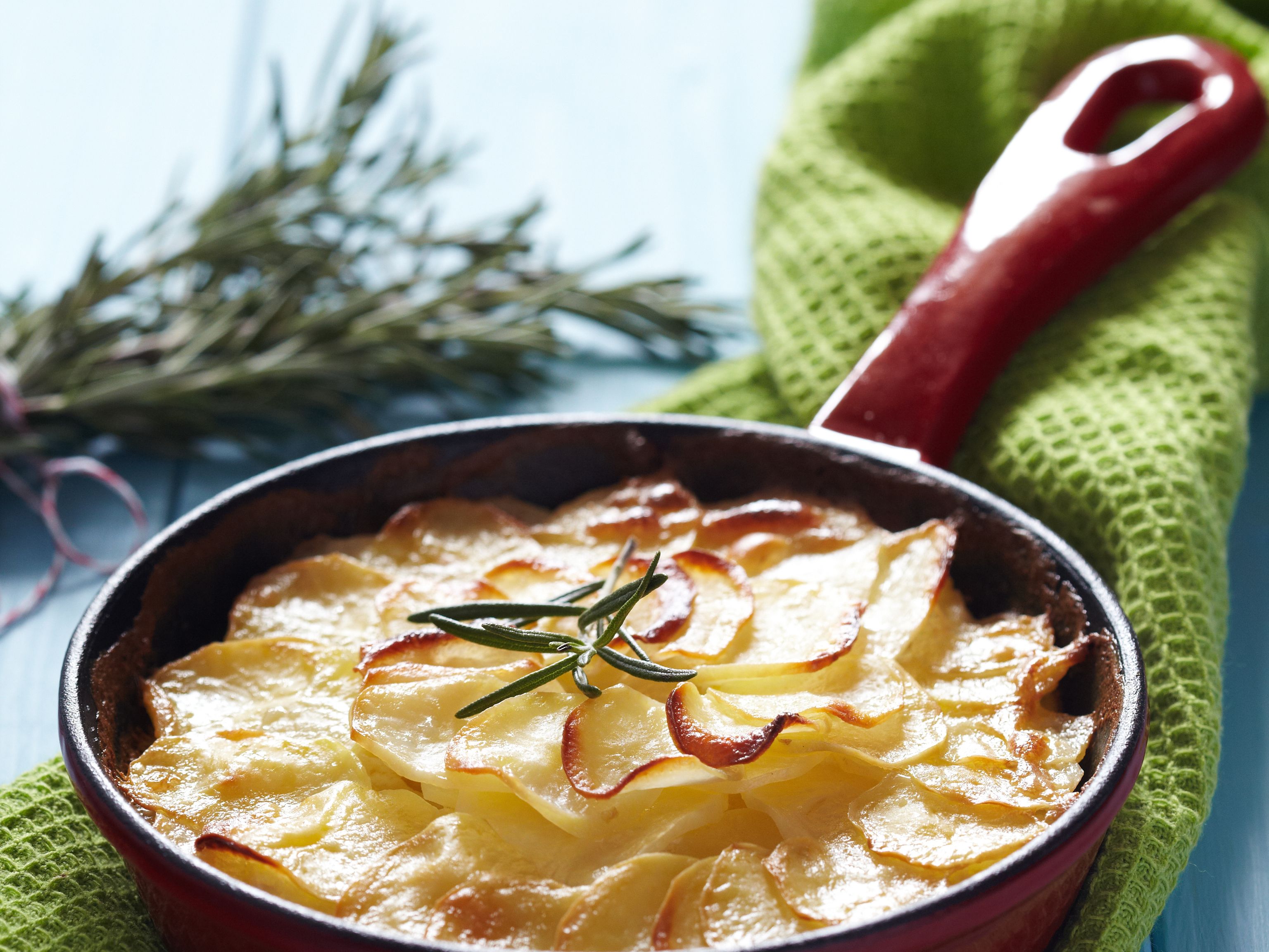 Gratin dauphinois allégé : Recette de Gratin dauphinois allégé - Marmiton