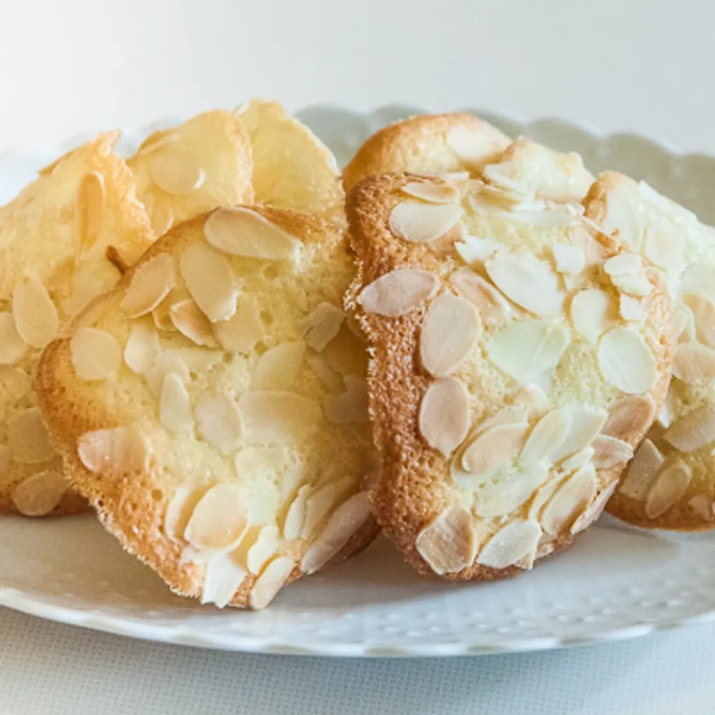 Tuiles aux amandes-image
