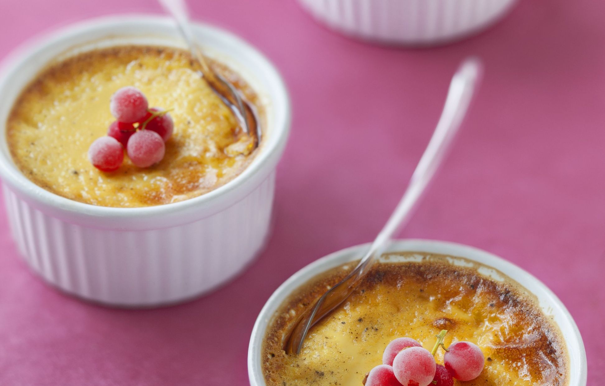 Flan aux oeufs maison : Recette de Flan aux oeufs maison - Marmiton