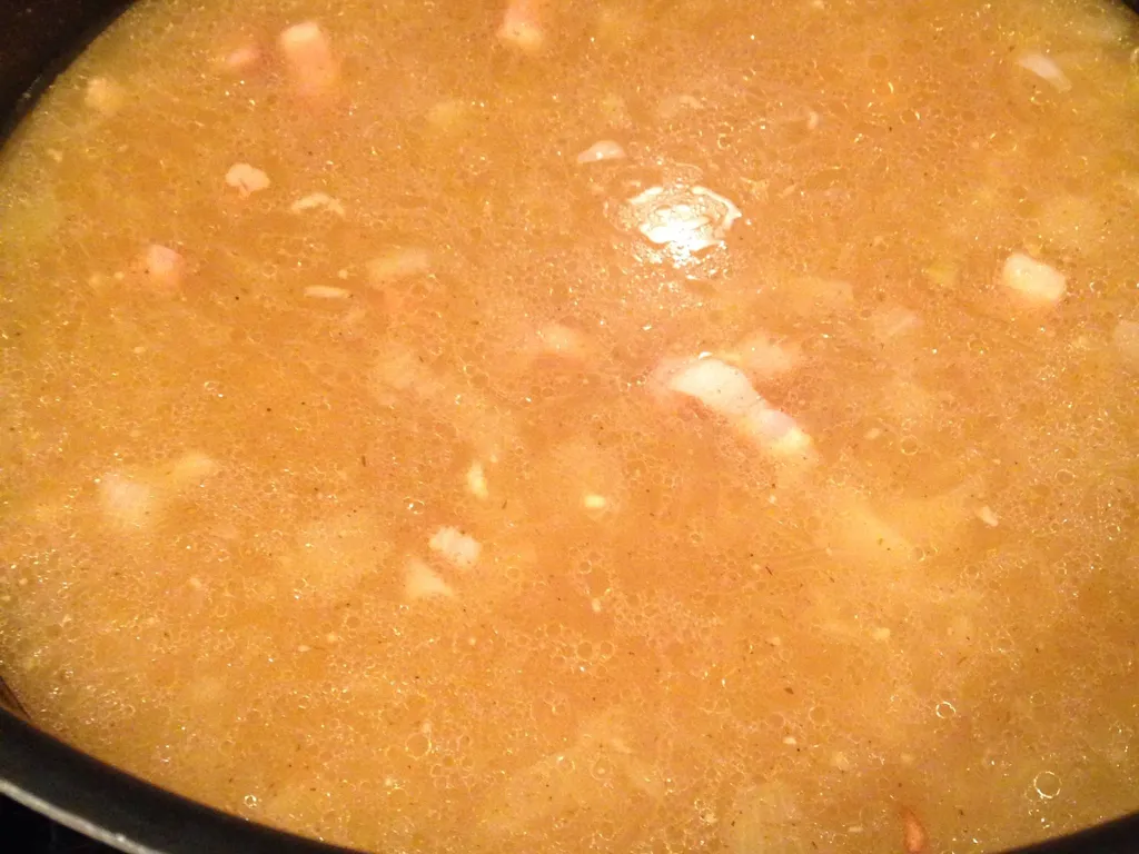 soupe à l'oignon et lardons