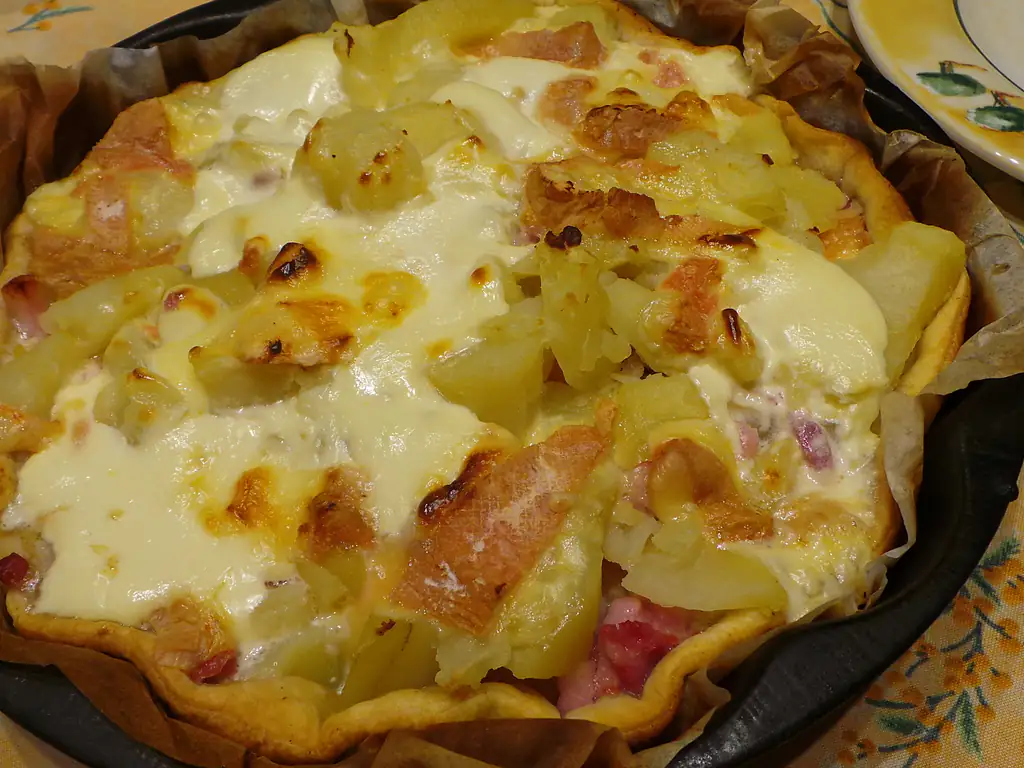 tarte aux pommes de terre et au reblochon
