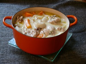 Poule Au Pot à Lancienne Façon Blanquette