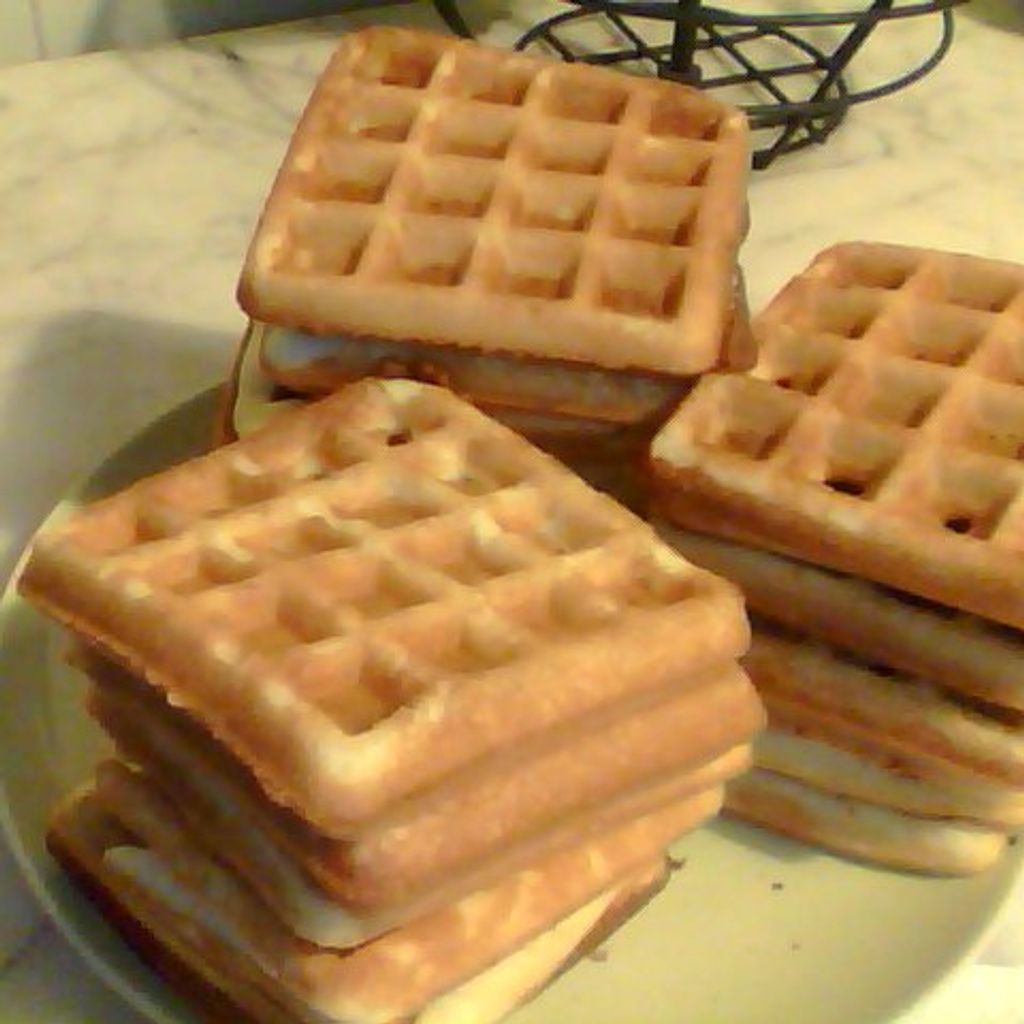 Gaufres Quatre Quarts Facon Belle Mere Recette De Gaufres Quatre Quarts Facon Belle Mere Marmiton