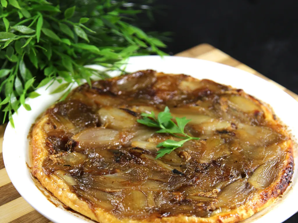 Tarte tatin à léchalote : Recette de Tarte tatin à léchalote