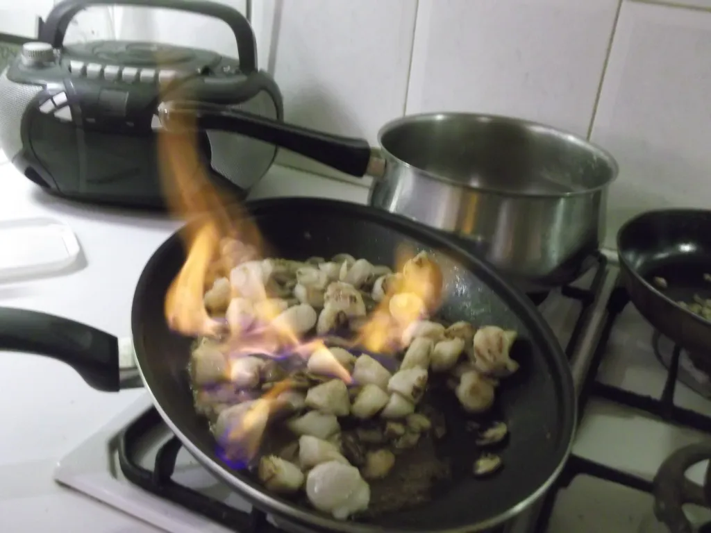noix de st jacques flambées au calavados