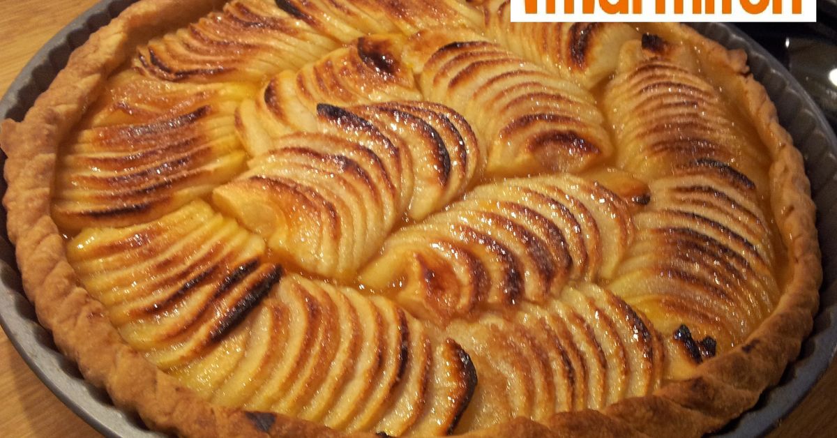 Tarte Aux Pommes Et Raisins Secs Façon Dominouche : Recette De Tarte ...