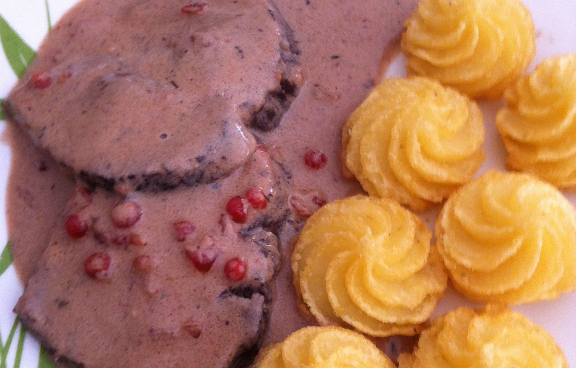 Rôti de biche à la façon de ma grand-mère : Recette de Rôti de biche à ...