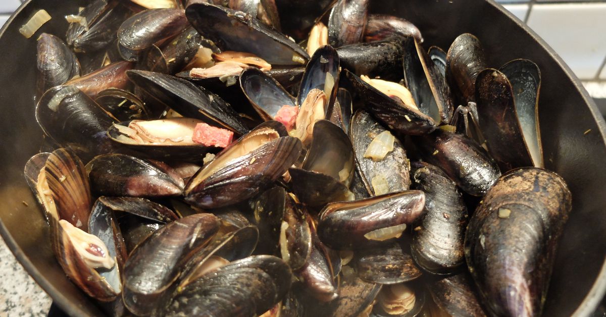 Moules à l'espagnole recette de Moules à l'espagnole