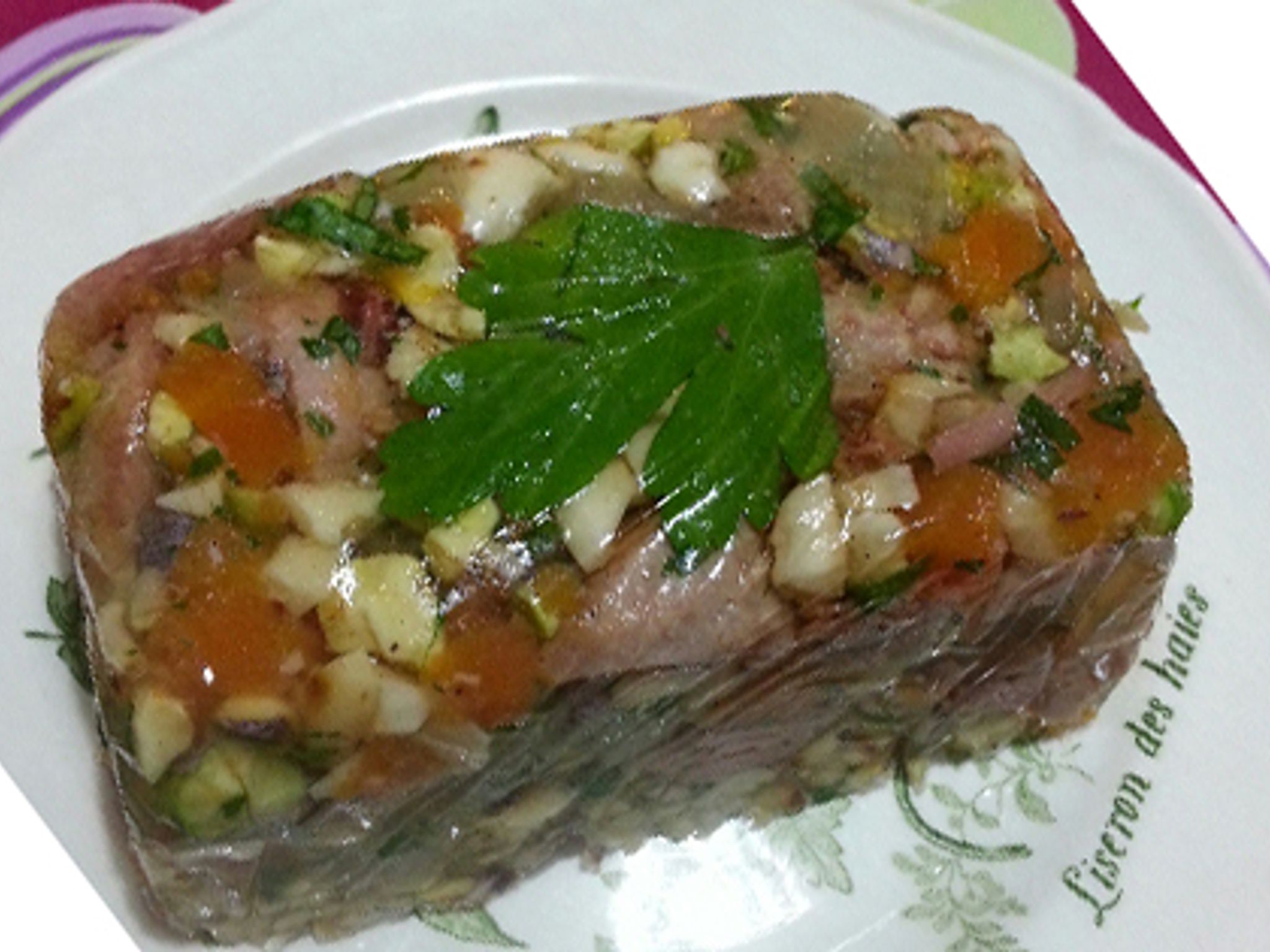 Terrine de sotl'ylaisse en gelée Recette de Terrine de sotl'y