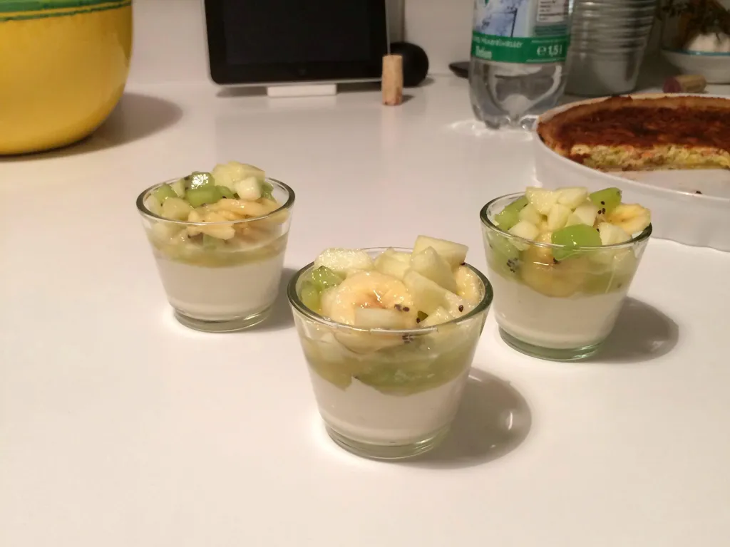 coupe de yaourt et mascarpone aux fruits