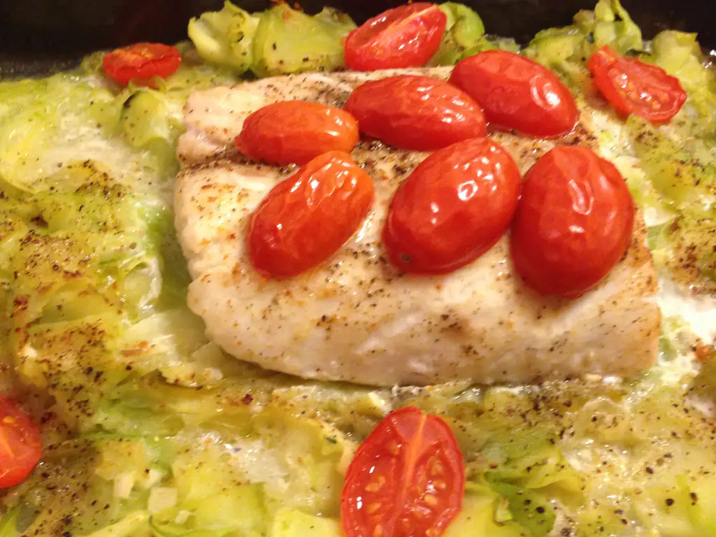 dos de cabillaud et ses tagliatelles de courgette
