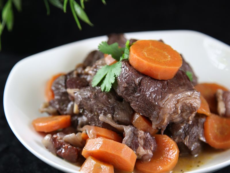 Braisé de boeuf aux carottes Recette de Braisé de boeuf