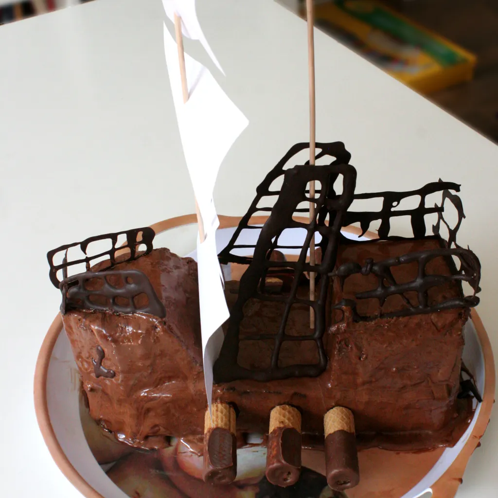 Gateau Bateau Pirate Au Quatre Quarts Recette De Gateau Bateau Pirate Au Quatre Quarts