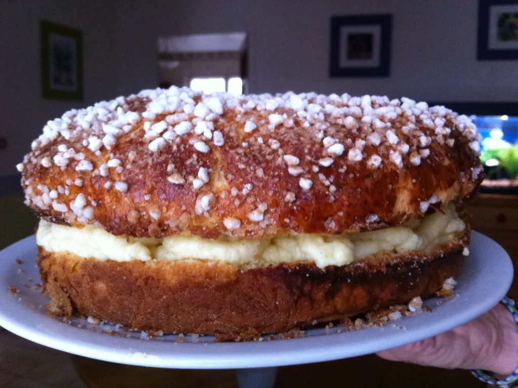 La Vraie Tarte Tropezienne Recette De La Vraie Tarte Tropezienne