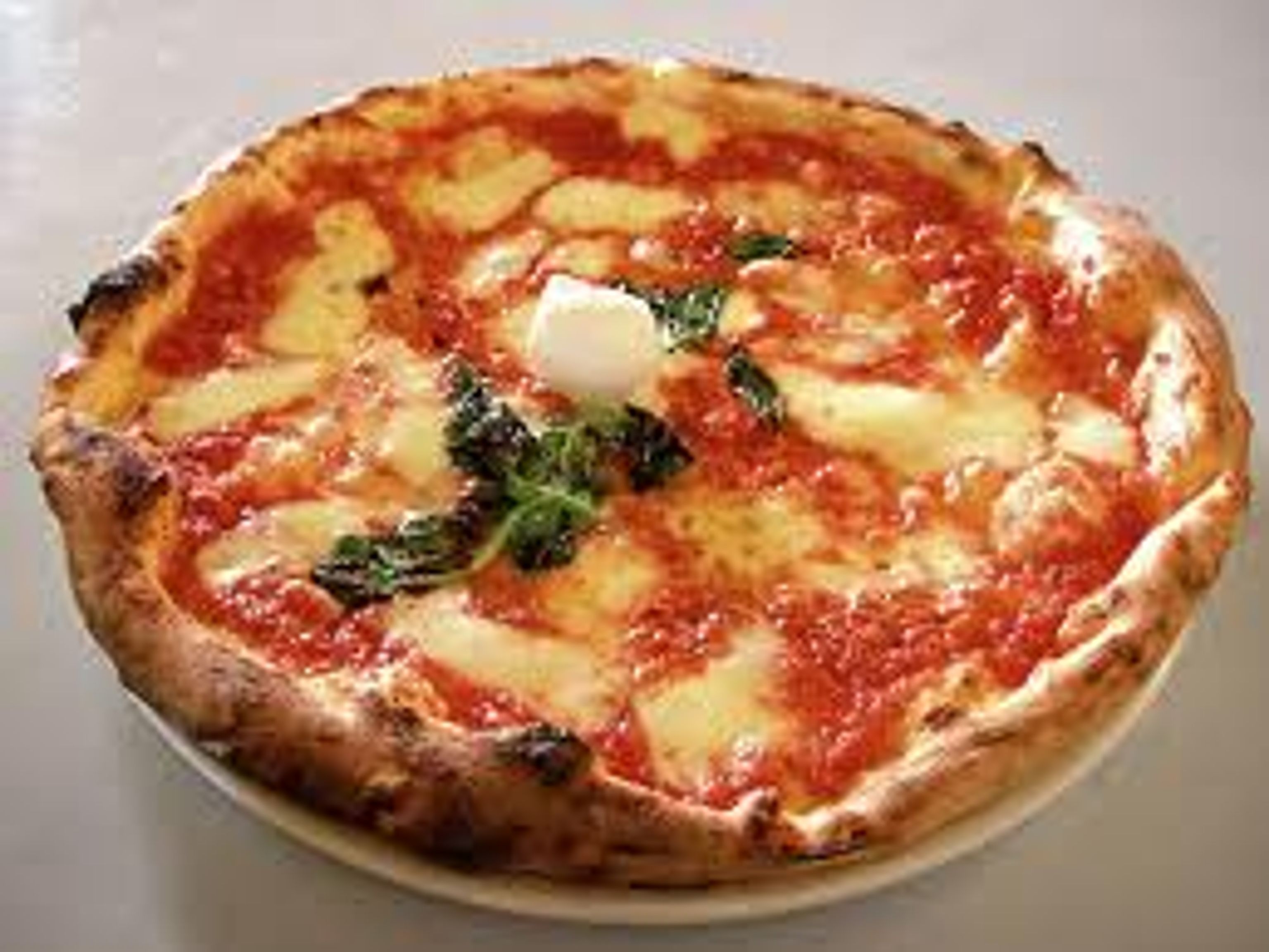 Pizza napolitaine Recette de Pizza napolitaine Marmiton