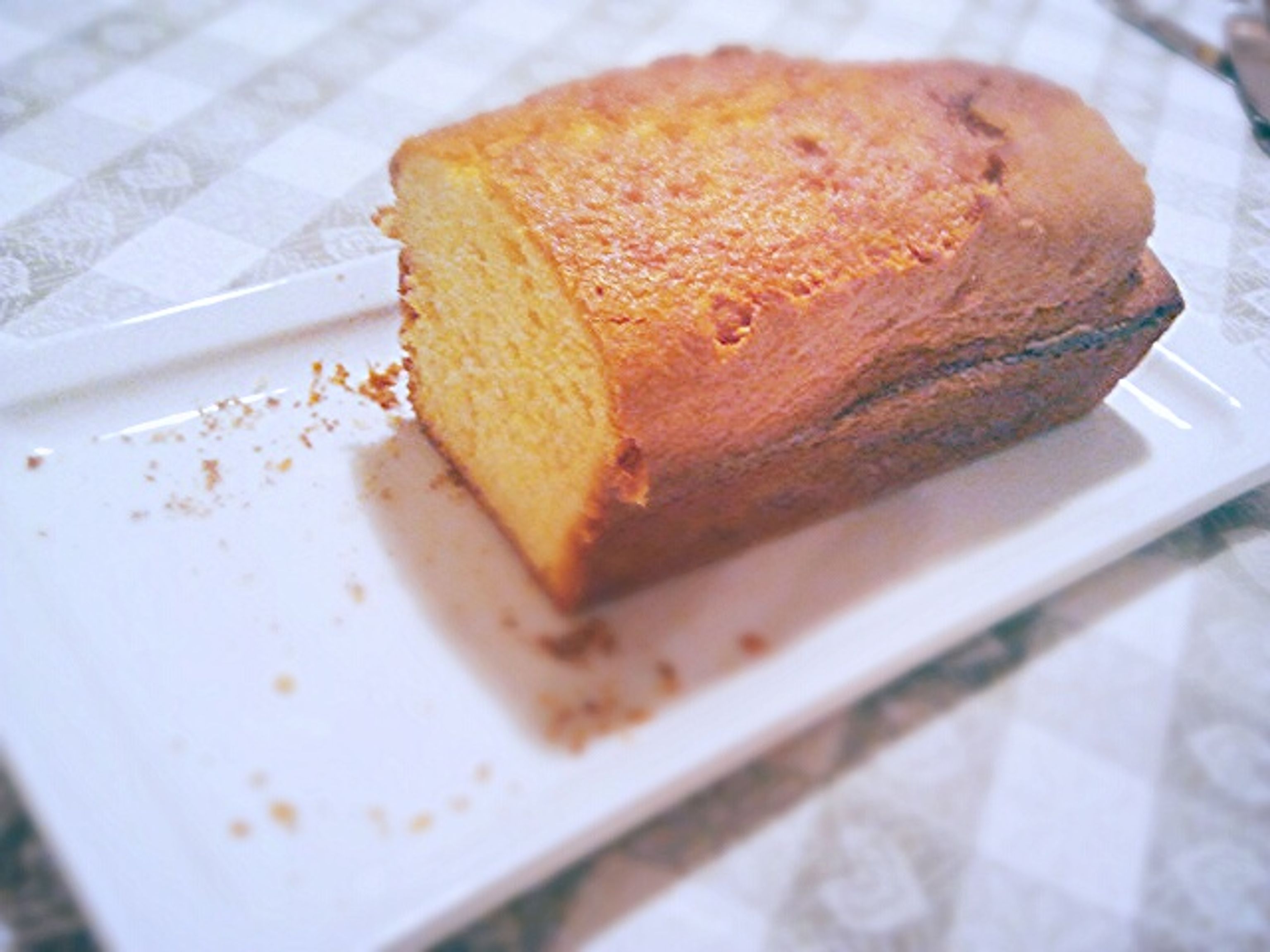 Cake moelleux au rhum : Recette de Cake moelleux au rhum - Marmiton