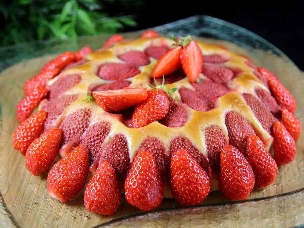 gâteau au yaourt aux fraises