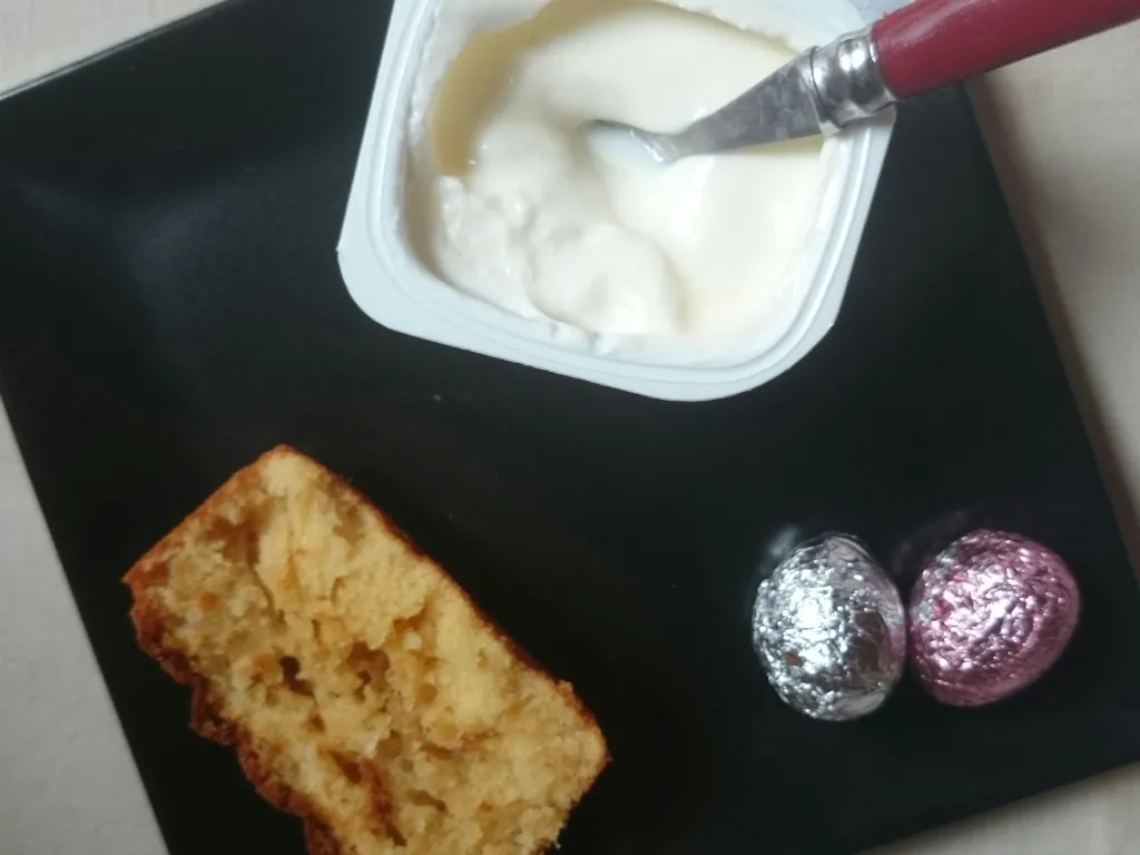 gâteau au yaourt et pralin