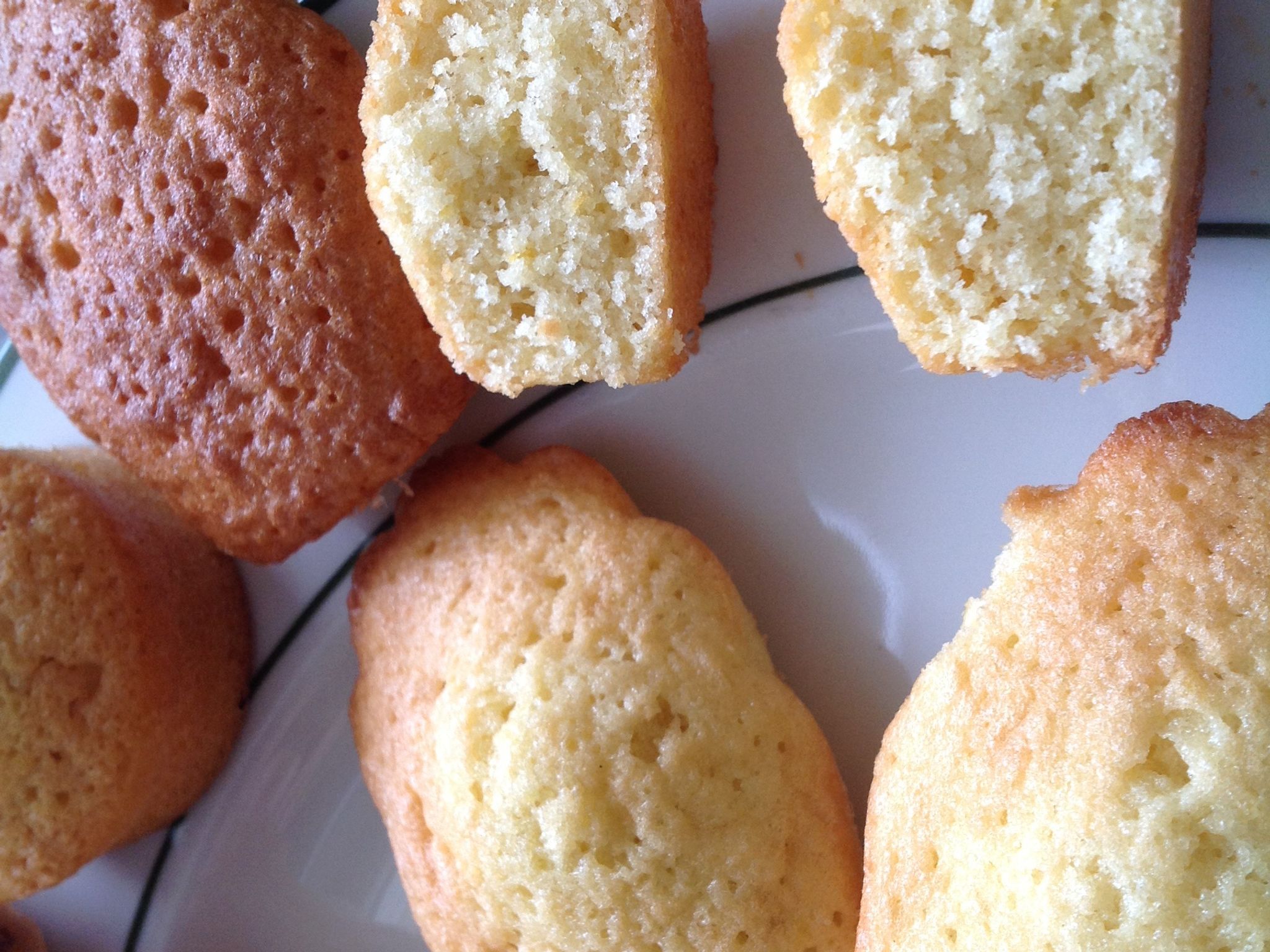 Gâteau Moelleux Au Citron : Recette De Gâteau Moelleux Au Citron - Marmiton