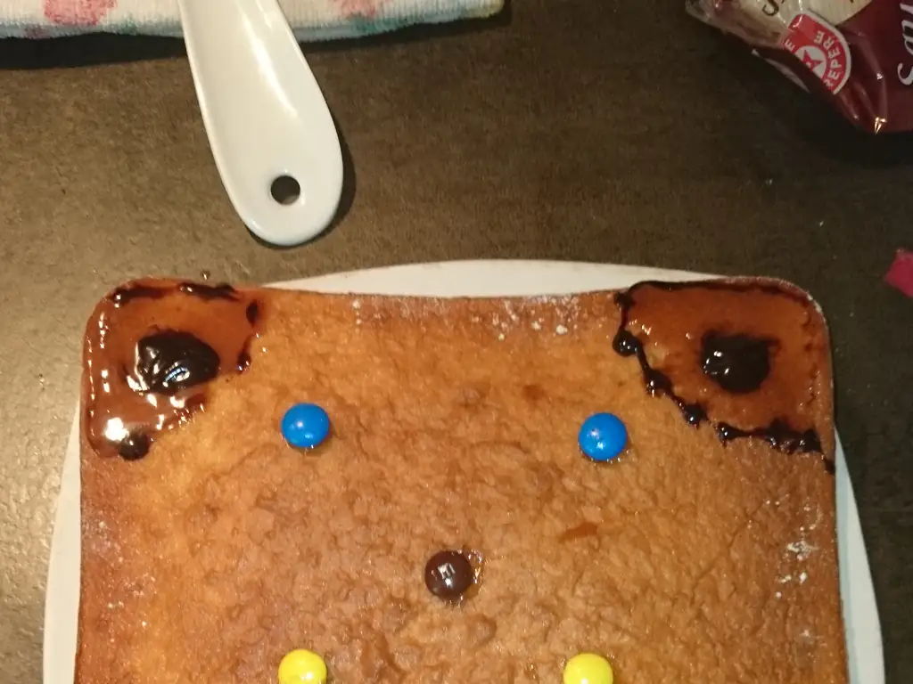 gâteau au yaourt aux smarties et à la vanille