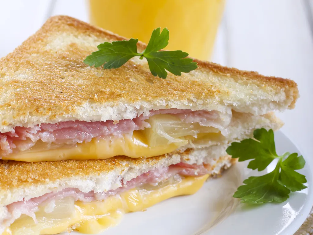 croque monsieur hawaiien