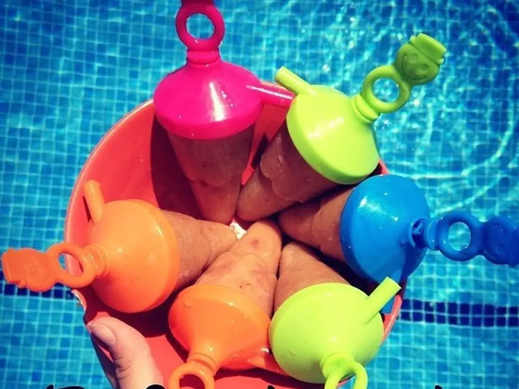 smoothies de fruits glacés
