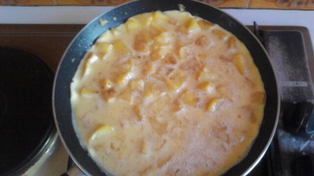 Omelette Sucree Aux Pommes Recette De Omelette Sucree Aux Pommes
