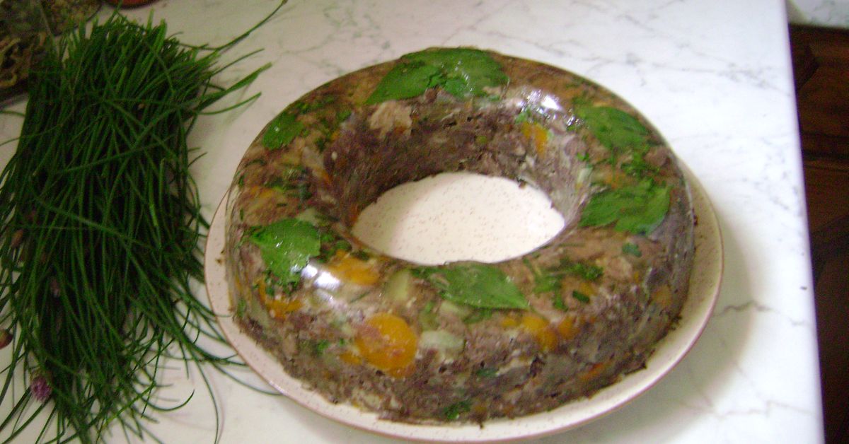 Terrine de joue et queue de boeuf au coulis de tomate recette de