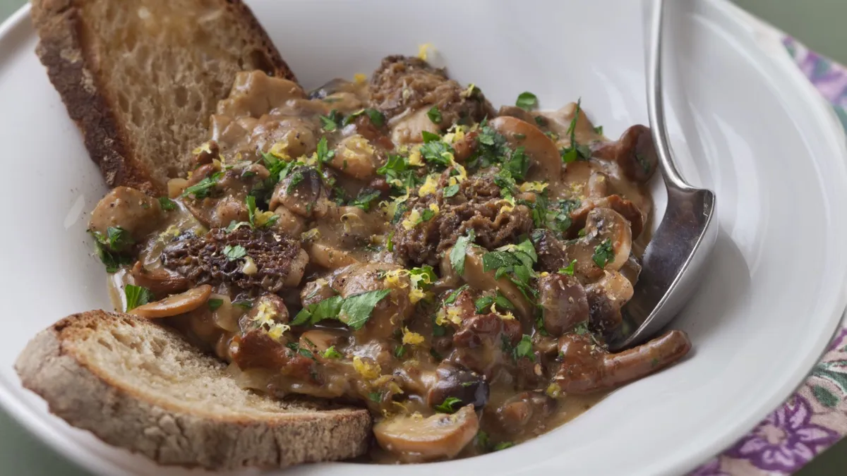 Recette Croute Aux Morilles Franc Comtoise Croutes aux morilles