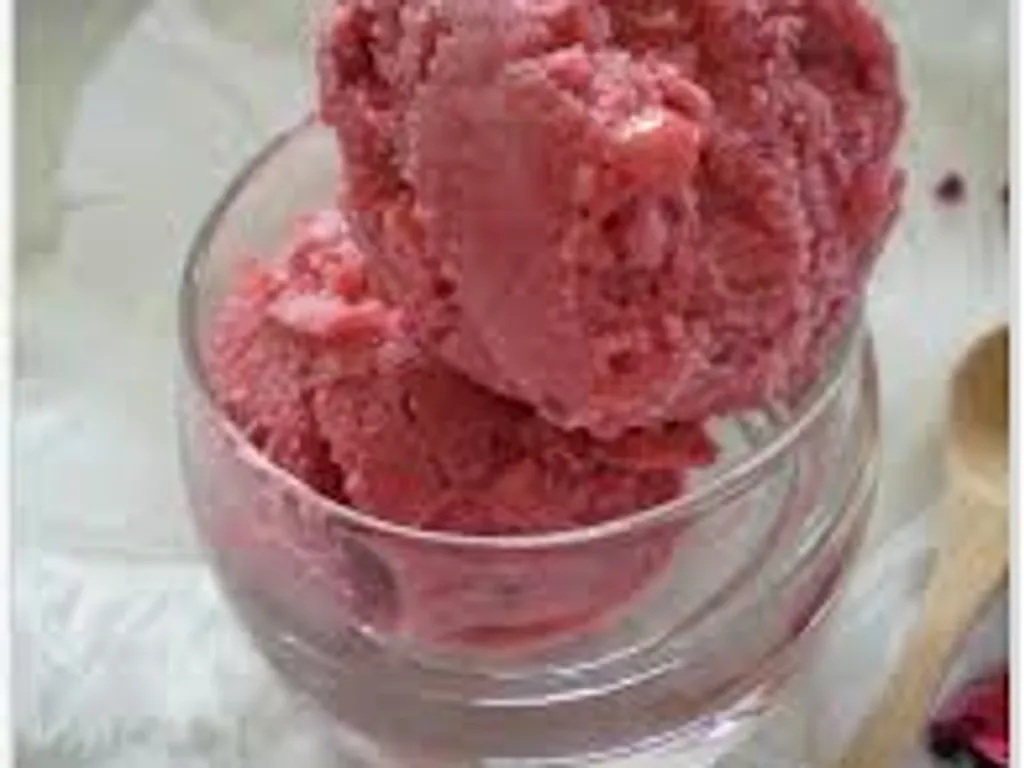 glace aux prunes
