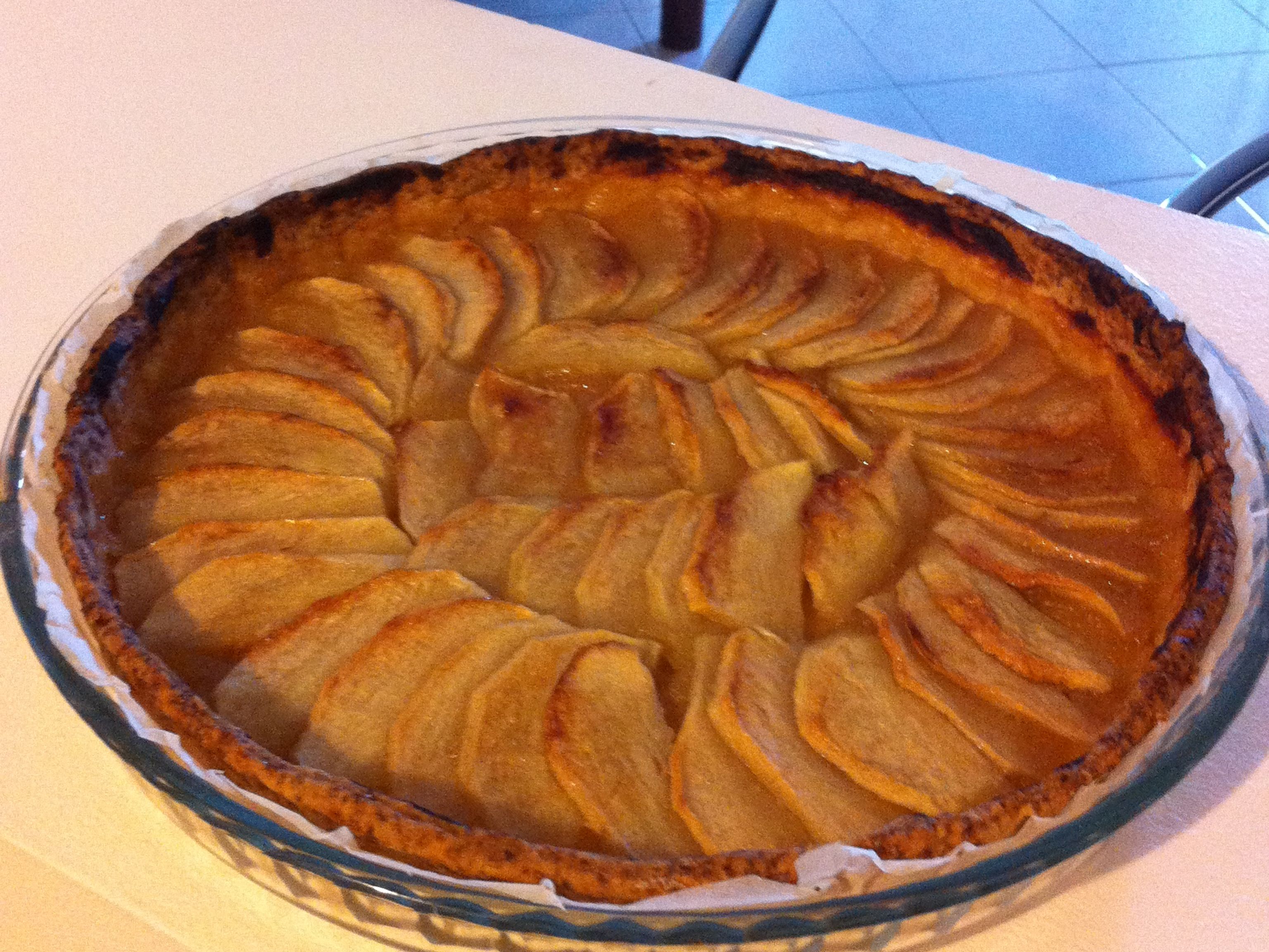 Tarte aux pommes, compote, confiture d'abricot Recette de Tarte aux