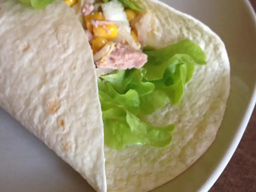 wrap au thon, fromage frais et miel