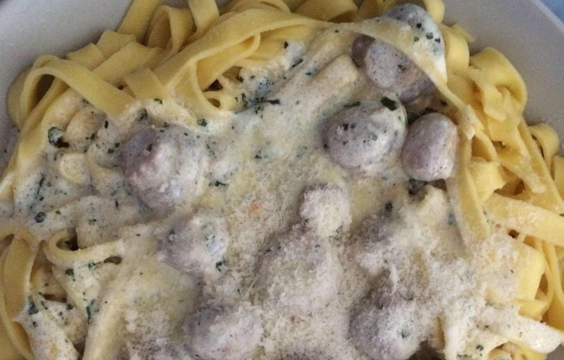 Tagliatelles Aux Champignons : Recette De Tagliatelles Aux Champignons ...