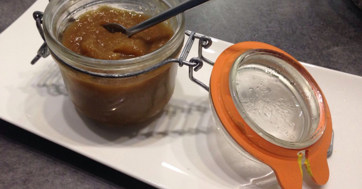 compote pommes bananes à la cannelle recette de compote pommes