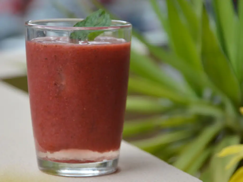 smoothie tomate, menthe, citron