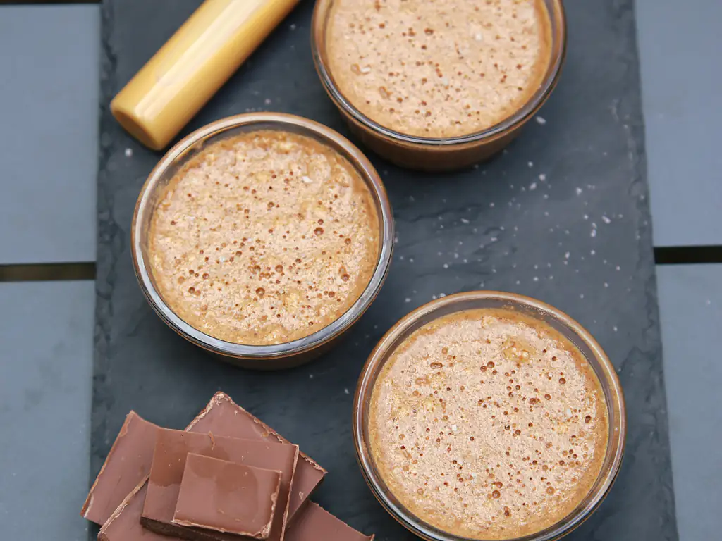 mousse au chocolat et caramel au beurre salé