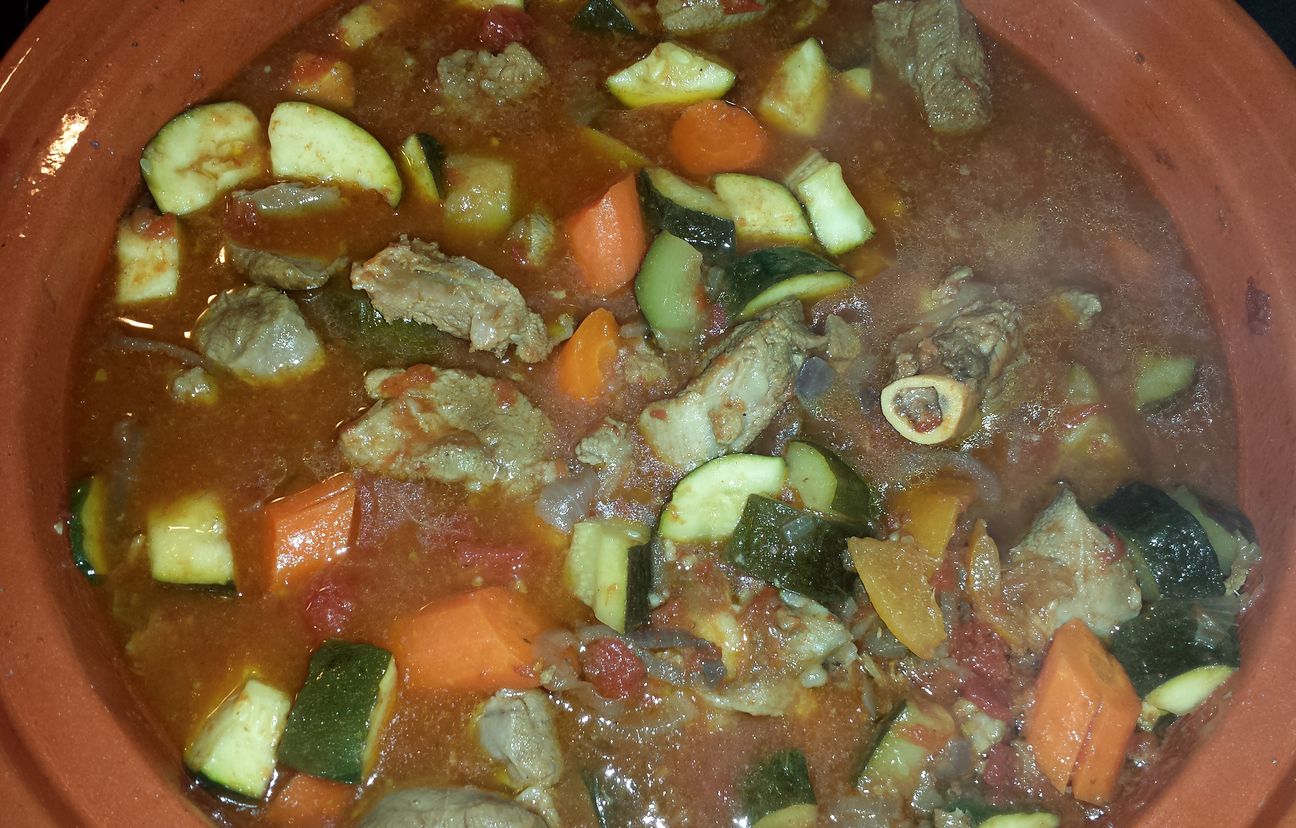 Tajine d'agneau aux légumes et citrons confits Recette de Tajine d