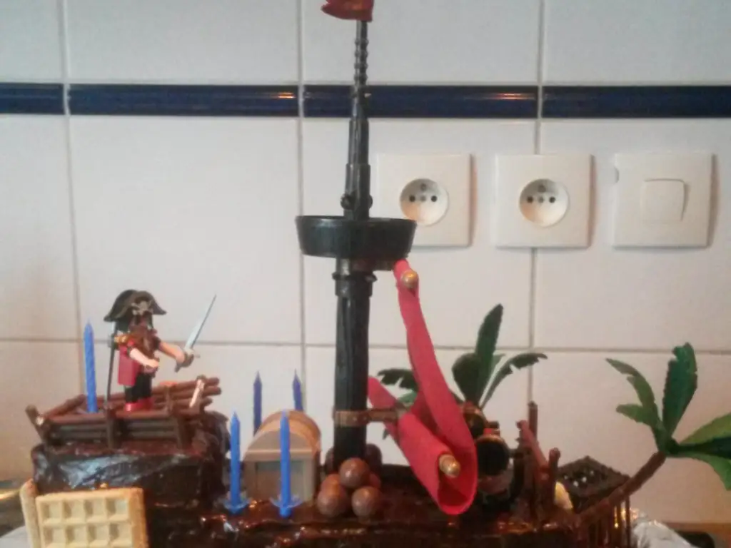 Gateau Bateau D Anniversaire De Pirate Recette De Gateau Bateau D Anniversaire De Pirate