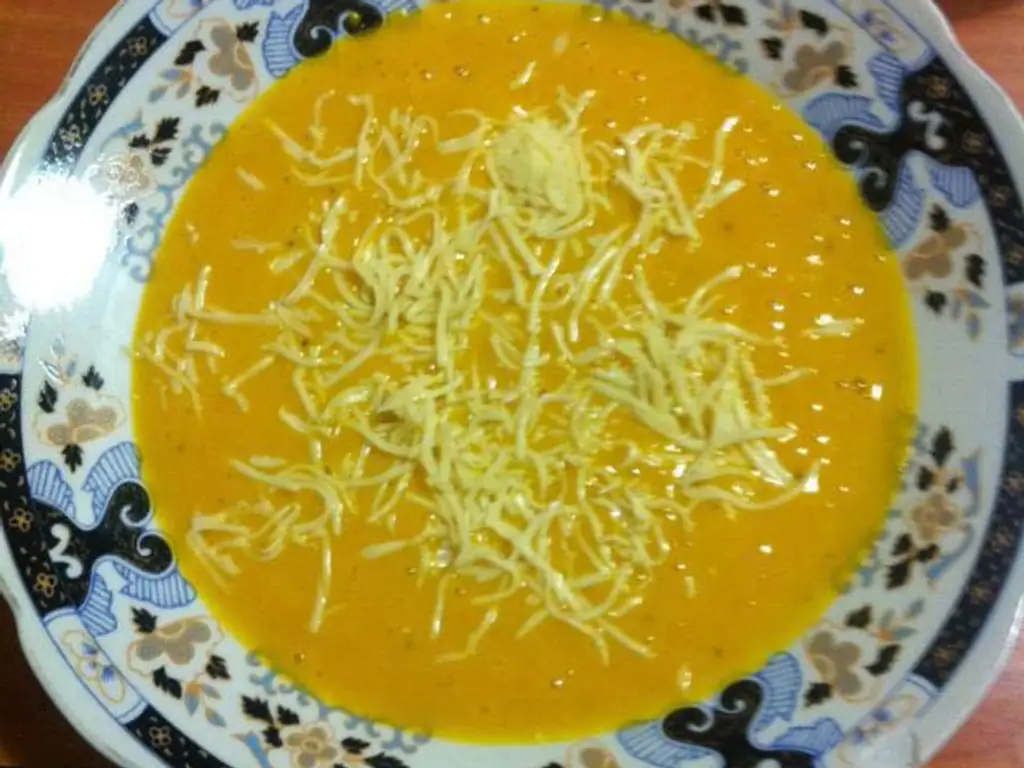 soupe d'halloween (avec lardons et pommes de terre)