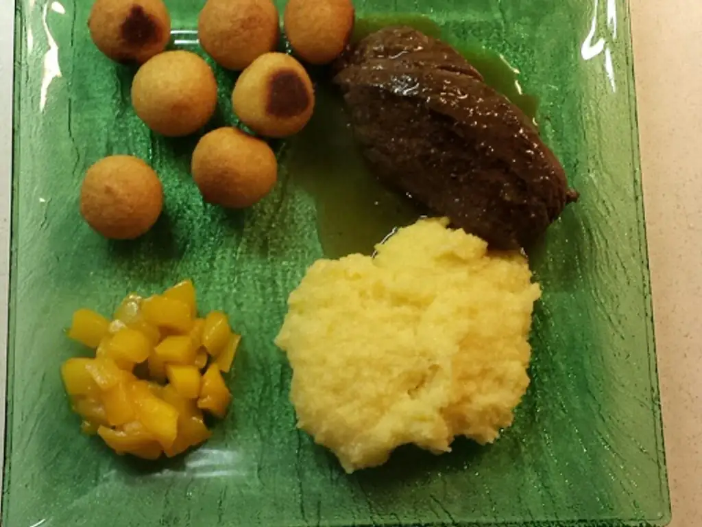noisettes de biche à la mangue et au safran