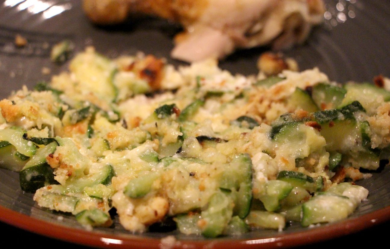 Crumble de courgettes au chèvre Recette de Crumble de courgettes au