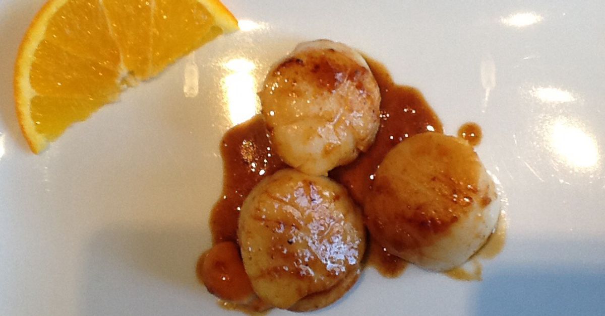 Noix de Saint Jacques à l'orange et au whisky : recette de Noix de